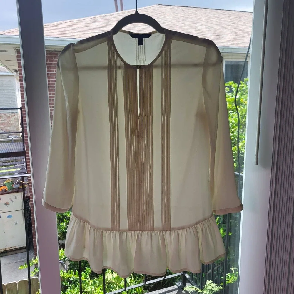 Banana Republic Ivory Pleated Peplum Blouse 3/4 Sleeve Cream Top XS